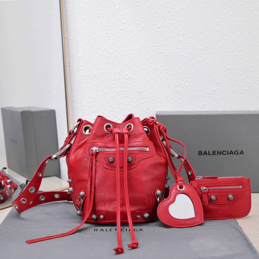 1 Bucket Bag-7